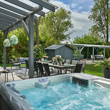 Ferienhaus Holiday Balaton 999 Balatonszárszó