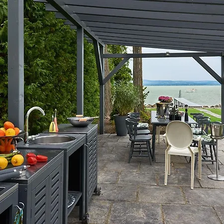 Holiday Balaton 999 Holiday home Balatonszemes