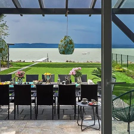 Holiday Balaton 999